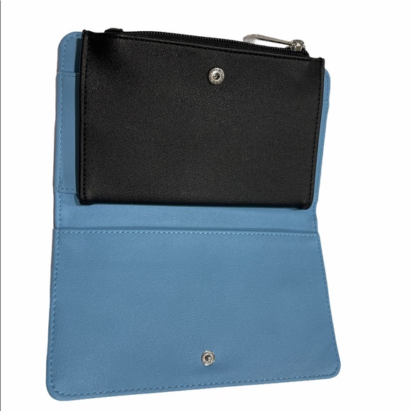 Disney x Loungefly Dogs Wallet Faux Leather - Picture 4 of 5